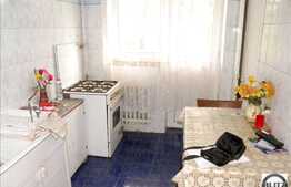 Apartament de vanzare cu 3 camere, 60 mp utili
