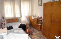 Apartament de vanzare cu 3 camere, 60 mp utili