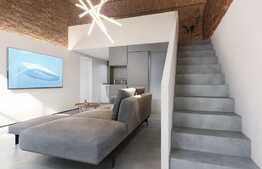 Apartament cu 1 camera, decomandat, 58mp + boxa + parcare, zona Piata Unirii