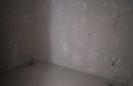 Apartament 2 camere, 56mp, terasa 32,43mp, semifinisat, imobil NOU!