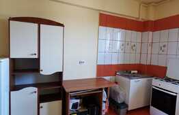 Garsoniera decomandata, 40 mp, zona strazii Mehedinti