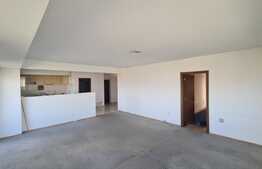 Apartament de vanzare, 91 mp, 3 camere, zona strazii Calea Turzii