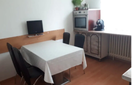 Apartament 2 camere, semidecomandat, 45mp, zona Parang