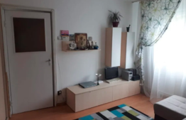 Apartament 2 camere, semidecomandat, 45mp, zona Parang