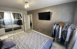 Apartament cu 2 camere, de lux, 40 mp, intermediar, parcare, zona Teilor