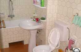 3 camere de vanzare, 84 mp utili, boxa la subsol si garaj incluse in pret