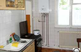 3 camere de vanzare, 84 mp utili, boxa la subsol si garaj incluse in pret