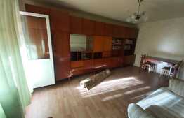 Apartament 4 camere, 2 balcoane, 80 mp, decomandat, zona Expo Transilvania