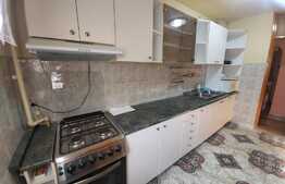 Apartament 4 camere, 2 balcoane, 80 mp, decomandat, zona Expo Transilvania