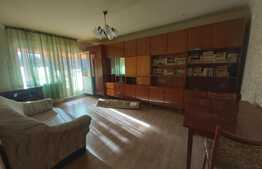 Apartament 4 camere, 2 balcoane, 80 mp, decomandat, zona Expo Transilvania