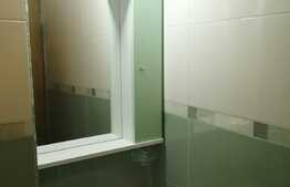 Apartament spatios cu 3 camere la cheie, etaj intermediar, decomandat, Zona Arinilor