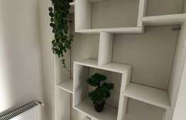 Apartament cu 2 camere, de lux, 56 mp, intermediar,  zona Eroilor