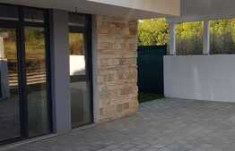 Casa utrafinisata, mobilata lux, 128 mp utili, zona strazii Campului