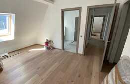 Apartament 4 camere, 113 mp, zona Roata Faget