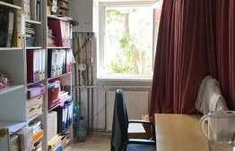 Apartament 3 camere, aflat la parter ideal pentru investitie, zona strazii ION MESTER !