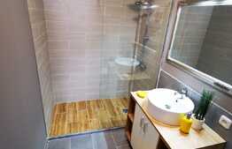 Finisaje de lux, totul nou, parcare, zona Teilor