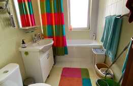 Apartament cu 2 camere, 51 mp, 3 balcoane, zona strazii Eroilor!