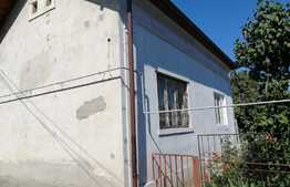 Casa de vanzare, 115 mp utili, 702 mp teren, zona Iris 