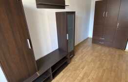 Apartament cu 3 camere, renovabil, 53mp,  parcare, zona Terra