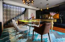 Penthouse modern, mobilat utilat, la cheie in zona centrala! 