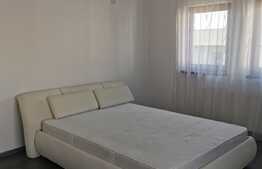 Apartament 4 camere, 105mp, 2 bai, parcare, zona Buna Ziua