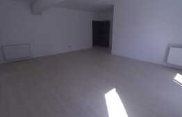 Finisaje noi, parcare, etaj intermediar, zona Eroilor