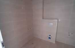 Finisaje noi, parcare, etaj intermediar, zona Eroilor