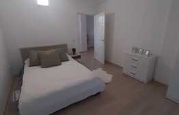 Apartament de lux, etaj intermediar, parcare, zona Terra