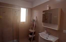 Apartament de lux, etaj intermediar, parcare, zona Terra