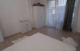 Apartament de lux, etaj intermediar, parcare, zona Terra