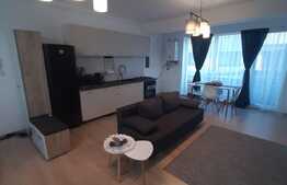 Apartament de lux, etaj intermediar, parcare, zona Terra