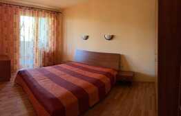 Apartament cu 3 camere, decomandat, 90 mp, loc de parcare, zona strazii Padurii 