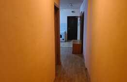 Apartament decomandat, spatios , geam la baie, zona Vivo! 