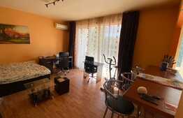 OPORTUNITATE! Apartament 1 camera, intermediar, parcare, Eroilor