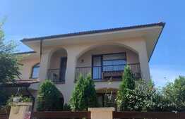 Casa cuplata mobilata si utilata  cu teren de 250 mp, drum privat!