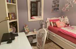 Casa cuplata mobilata si utilata  cu teren de 250 mp, drum privat!