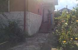 Casa individuala, 160 mp utili, 810 mp teren, zona semicentrala!