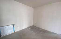 Apartament in Baciu, 51 mp+33 mp de terasa, zona Restaurant Regal , cu acord de spatiu comercial !! 