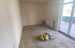 Apartament in Baciu, 51 mp+33 mp de terasa, zona Restaurant Regal , cu acord de spatiu comercial !! 