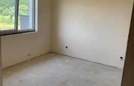 Apartament 2 camere, 50 mp, CF, balcon, zona strazii Tineretului!