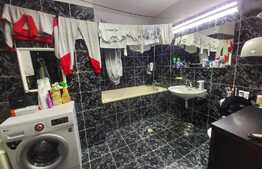 Apartament 3 camere, 92 mp, semidecomandat, zona Ambient