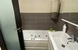 Apartament de vanzare, 55 mp, parcare, zona Restaurant Regal