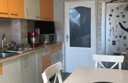 Apartament 4 camere, mobilat si utilat cu bun gust, panorama spre oras, zona P-ta Flora