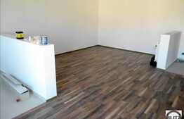 De vanzare apartament cu 2 camere, 52 mp utili