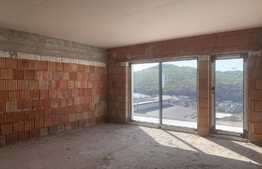 Apartament in vila, la 3 minute de Vivo!