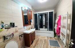 Apartament frumos, la cheie! Parcare! Zona strazii Florilor!