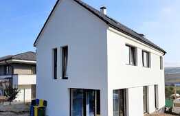 Casa individuala 280 mp utili, 586 teren, garaj, cartier Sopor!