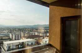 Apartament modern, 53mp + mansarda, loc parcare, panorama! Zona strazii Subcetate!