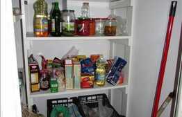 2 camere, 46 mp, semidecomandat, etaj intermediar, zona Catedralei