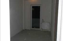 3 camere, 82 mp in zona Campului